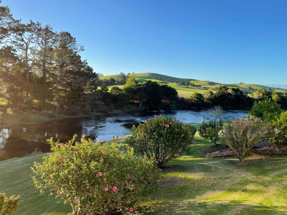 Te Awa Lodge Пейхия Экстерьер фото