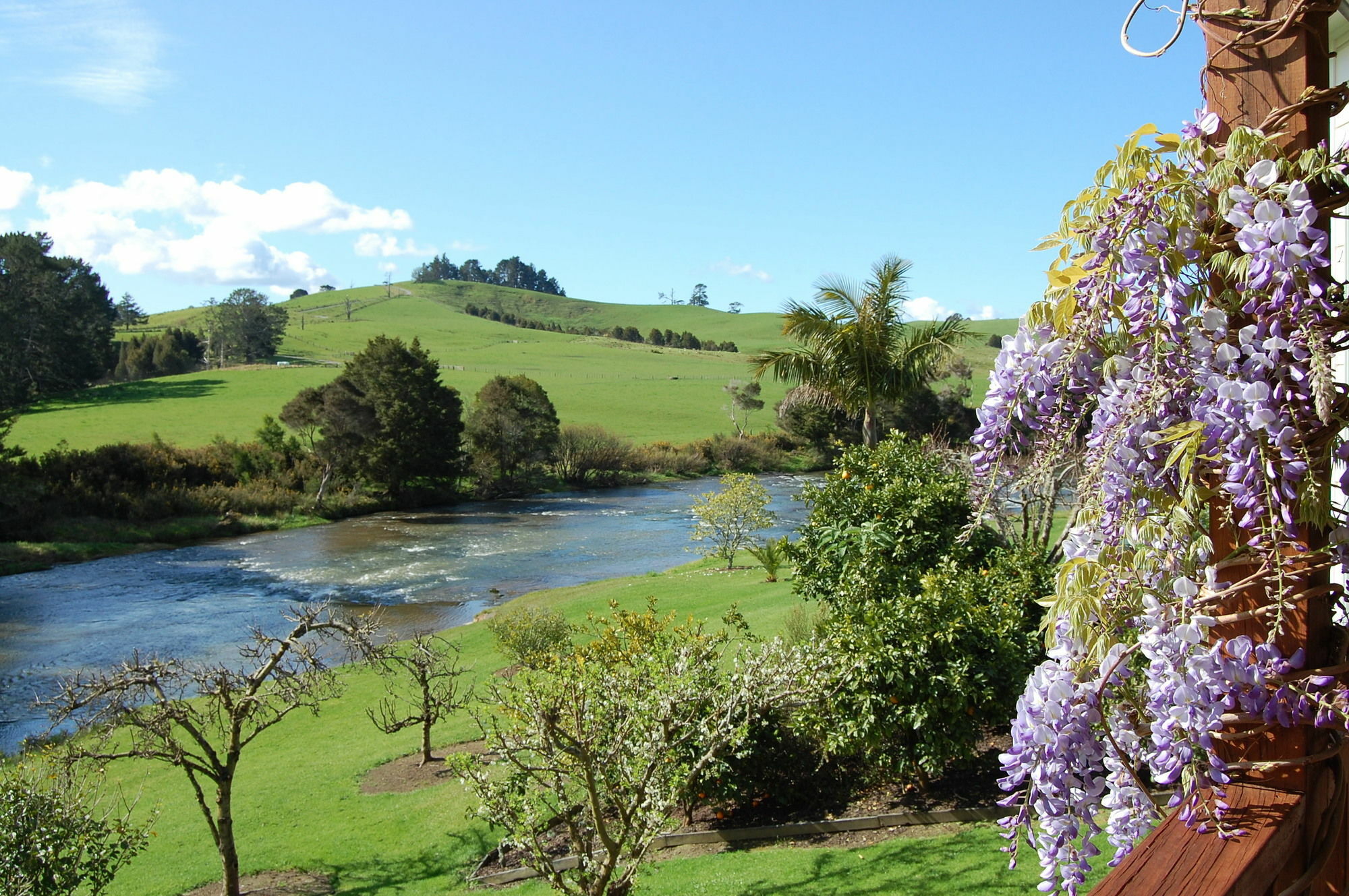 Te Awa Lodge Пейхия Экстерьер фото